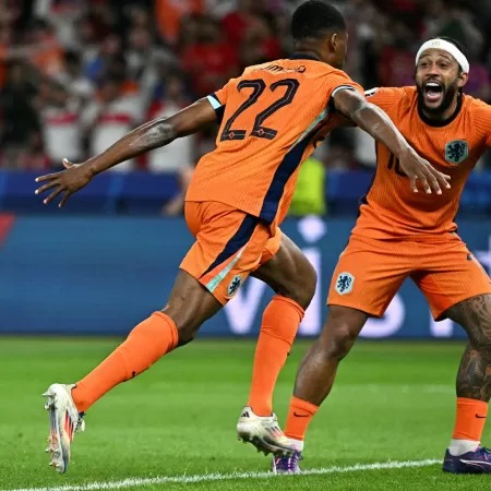 Holanda elimina Turquia na Eurocopa (JAVIER SORIANO / AFP)