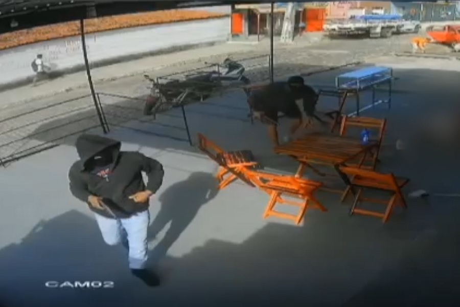 01J2H5ZR0MVAT00FSKFDC6DQQ1.jpg