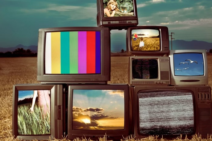Globo e mais canais da TV aberta veem audiência despencar em 4 anos