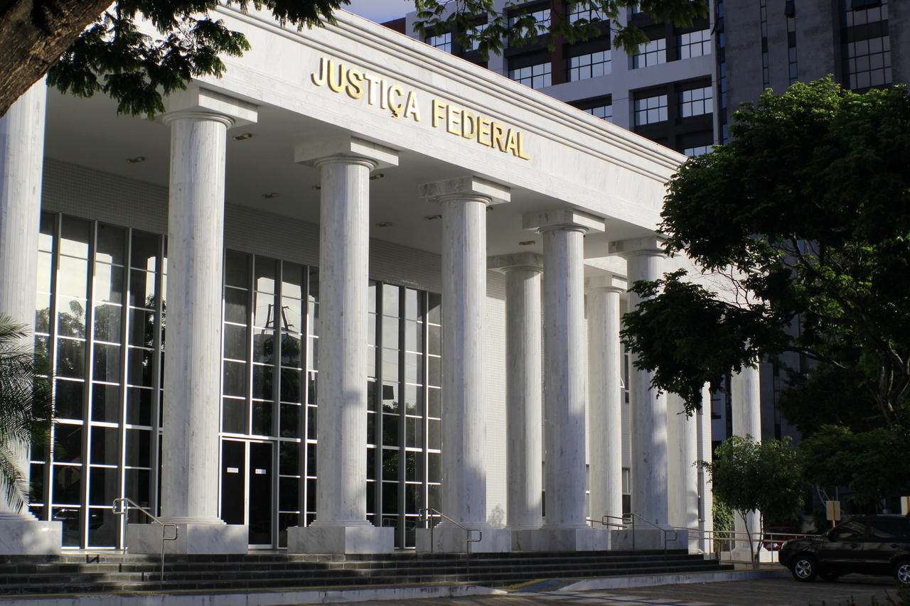 Juíza autoriza instituições e chama servidores do Idema para audiência sobre engorda