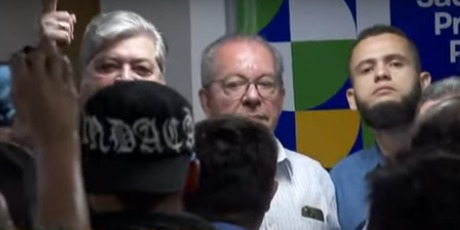 FireShot Capture 2853 - Convenção de Datena tem confusão e bate-boca entre integrantes do PS_ - www.cnnbrasil.com.br.jpg
