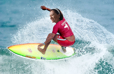 fatima surfista.png