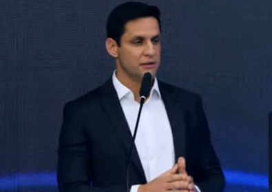 Rafael Motta sobre Carlos Eduardo: 