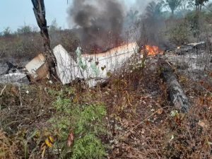 Avião de pequeno porte cai no Mato Grosso; não há sobreviventes (Foto: Reprodução/TV Globo)