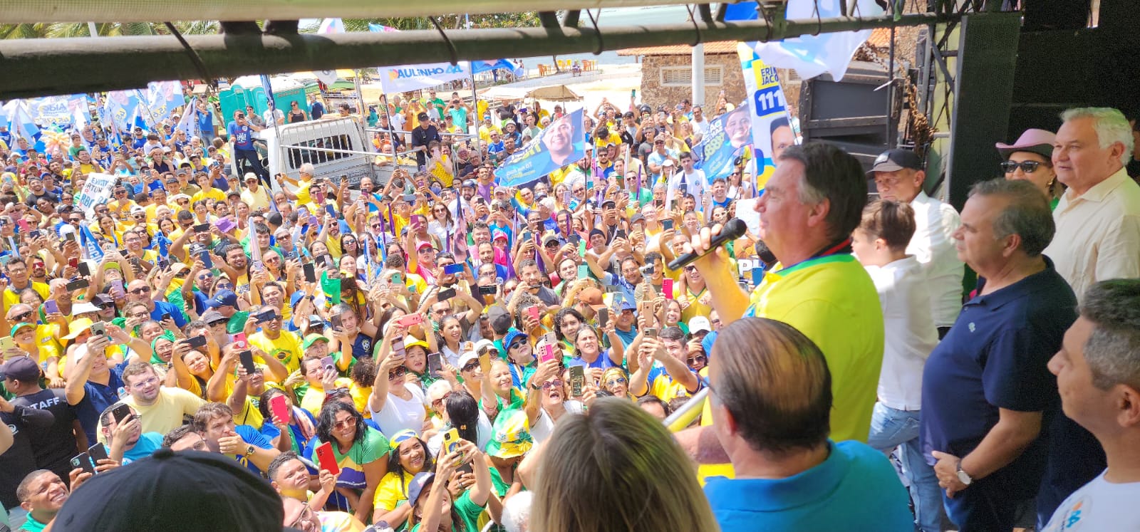 Bolsonaro: Com o povo e para o povo