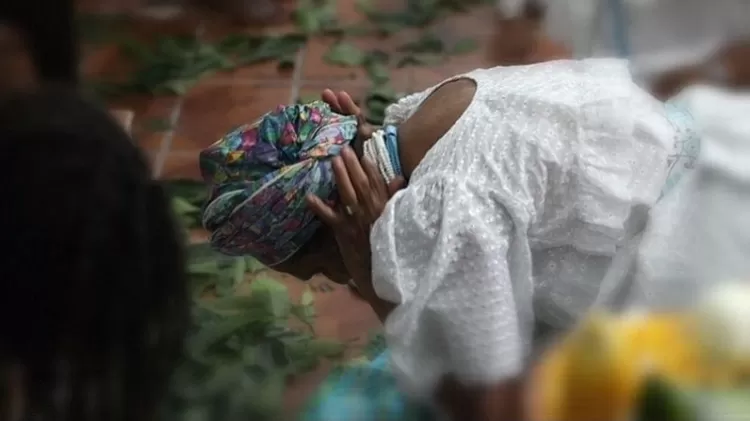 'Vai perder a guarda': servidoras viram rés por racismo contra mãe de santo (Reprodução / Instagram casa.fanti.ashanti)