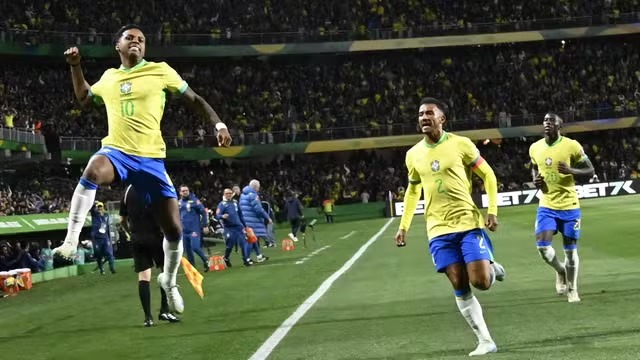 Brasil derrota o Equador em Curitiba e volta a vencer nas Eliminatórias (Foto: Andre Durão)