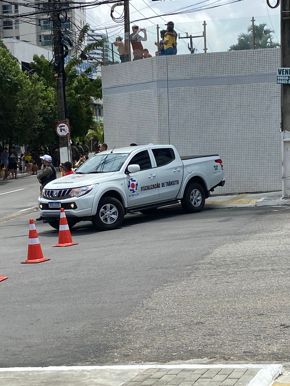 Agentes do Detran dão 
