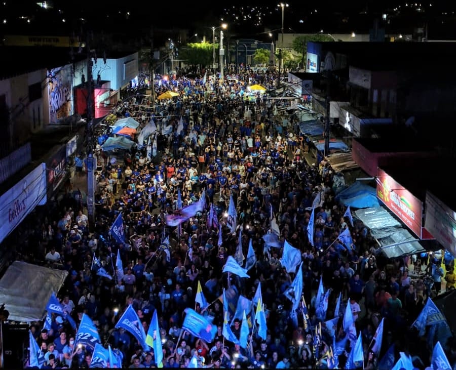 Macaíba: Emídio Júnior lidera maior passeata da história da tradicional descida do Campo das Mangueiras