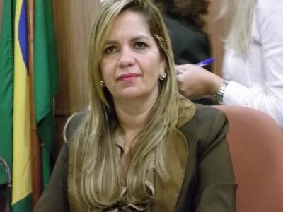 vereadora-raissa-emite-nota-de-esclarecimento-sobre-episodio-na-camara-de-joao-pessoa-envolvendo-santino.jpg