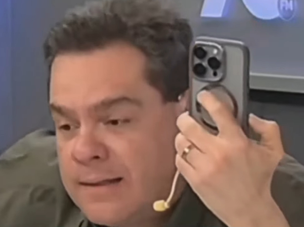 FireShot Capture 4041 - (8) GOVERNO LULA DETERMINA QUE POLICIAIS SÓ DEVEM USAR ARMA EM ULTIM_ - www.youtube.com.jpg