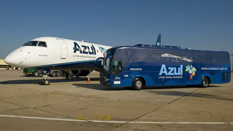 Como a crise da Azul já está afetando os passageiros e o que pode piorar?