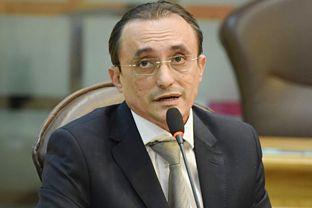 souza-1024x683.jpg