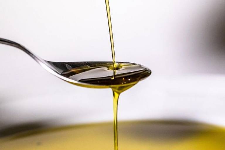 Ministério da Agricultura divulga marcas e lotes de azeite de oliva impróprios para consumo