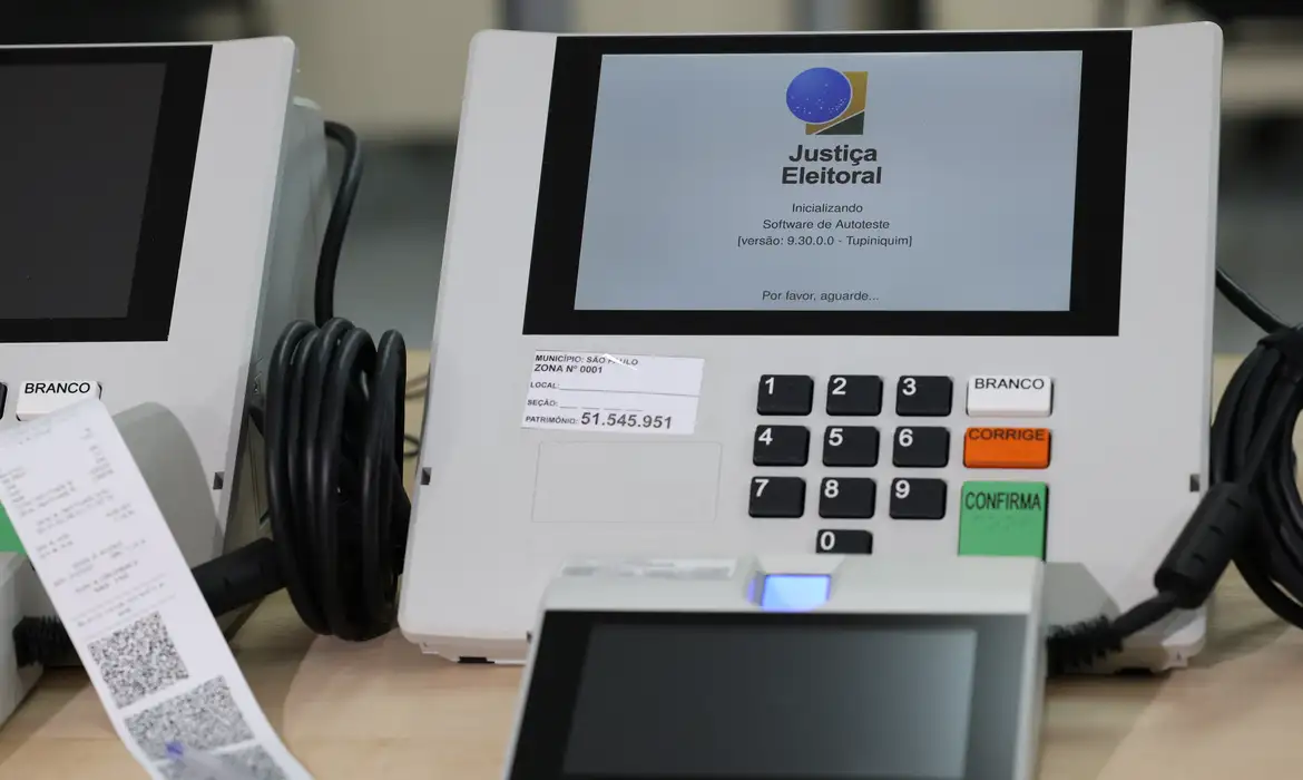 Vereadores reeleitos são 40% dos escolhidos para câmaras municipais 
