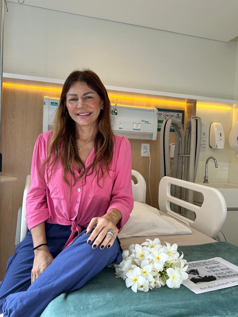 Influenciadora potiguar, paciente oncológica, realiza evento beneficente em alusão ao câncer de mama 