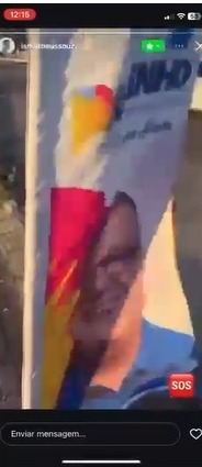 Militantes da esquerda atacam material de Paulinho Freire