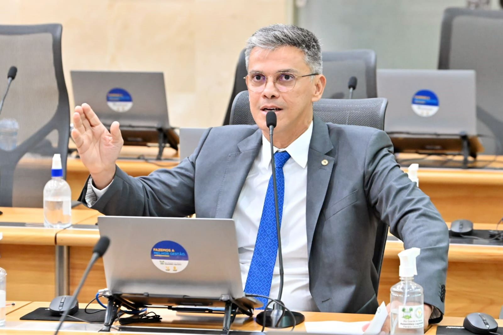 Deputado Coronel Azevedo cobra solução da recomposição das perdas salariais dos servidores