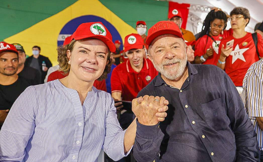Gleisi e Lula - Governo temeu ataque do PT após o resultado do segundo turno