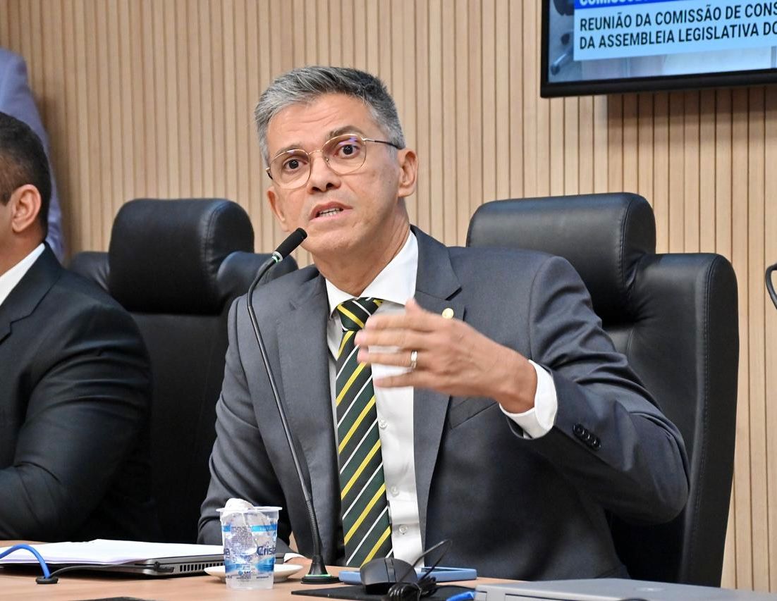 Emenda do Deputado Coronel Azevedo recupera a isenção dos militares estaduais