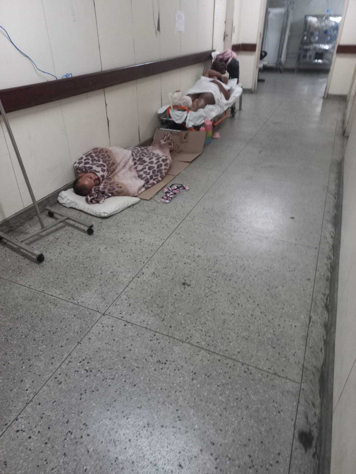 Caso de polícia: Abandono de pacientes no Walfredo Gurgel é crime de Fátima Bezerra