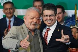 CGU vê R$ 13 milhões de emendas irregulares a ONGs e cita Randolfe, líder do governo