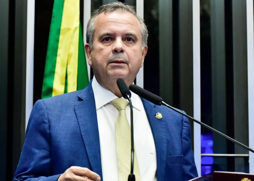 FireShot Capture 4406 - Relator da reforma trabalhista diz que fim da escala 6x1 é “falsa po_ - www.cnnbrasil.com.br.jpg