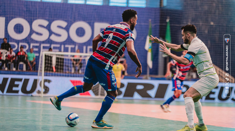 Brasileirão de Futsal: Apodi e Fortaleza empatam por 3 a 3 no primeiro jogo da decisão