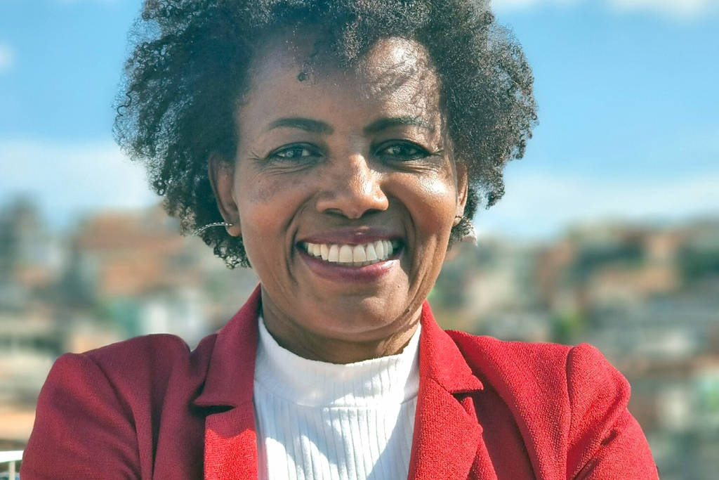 Líder negra do PT provoca Janja com foto de Marisa, cita G20 e diz que não é 'bestona'