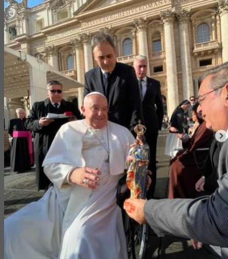 Álvaro, o papa e a santa