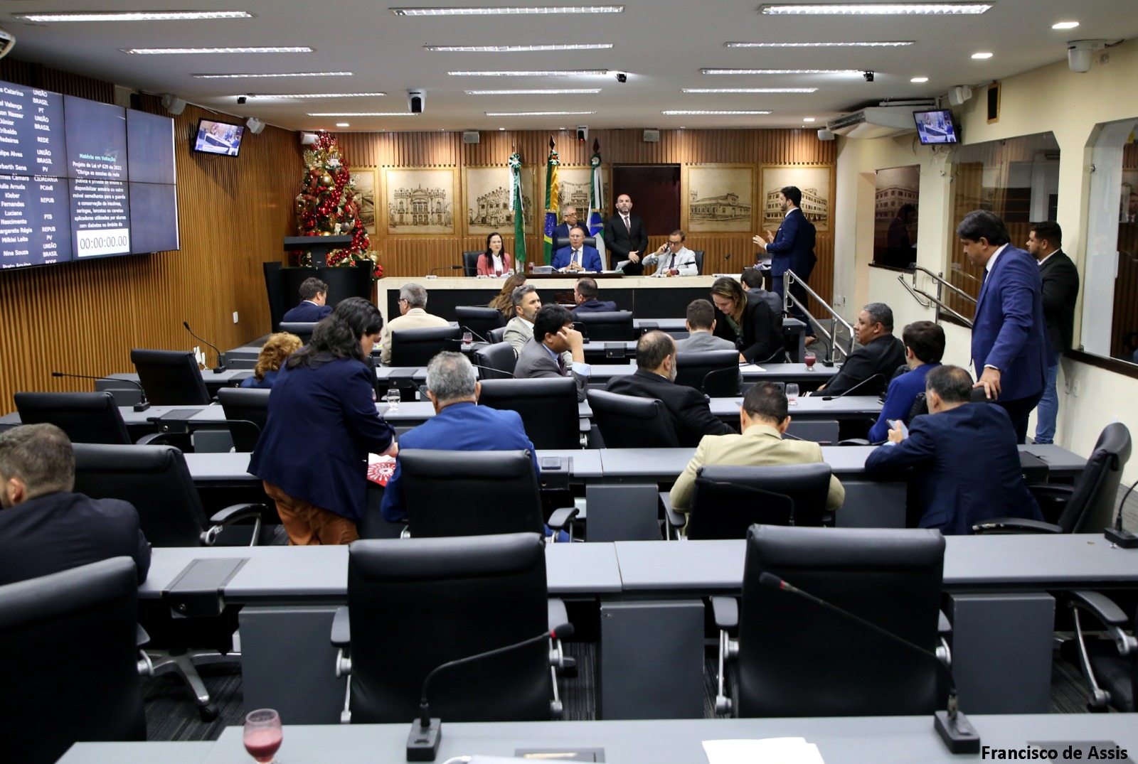 Câmara de Natal aprova nove projetos de lei em sessão ordinária