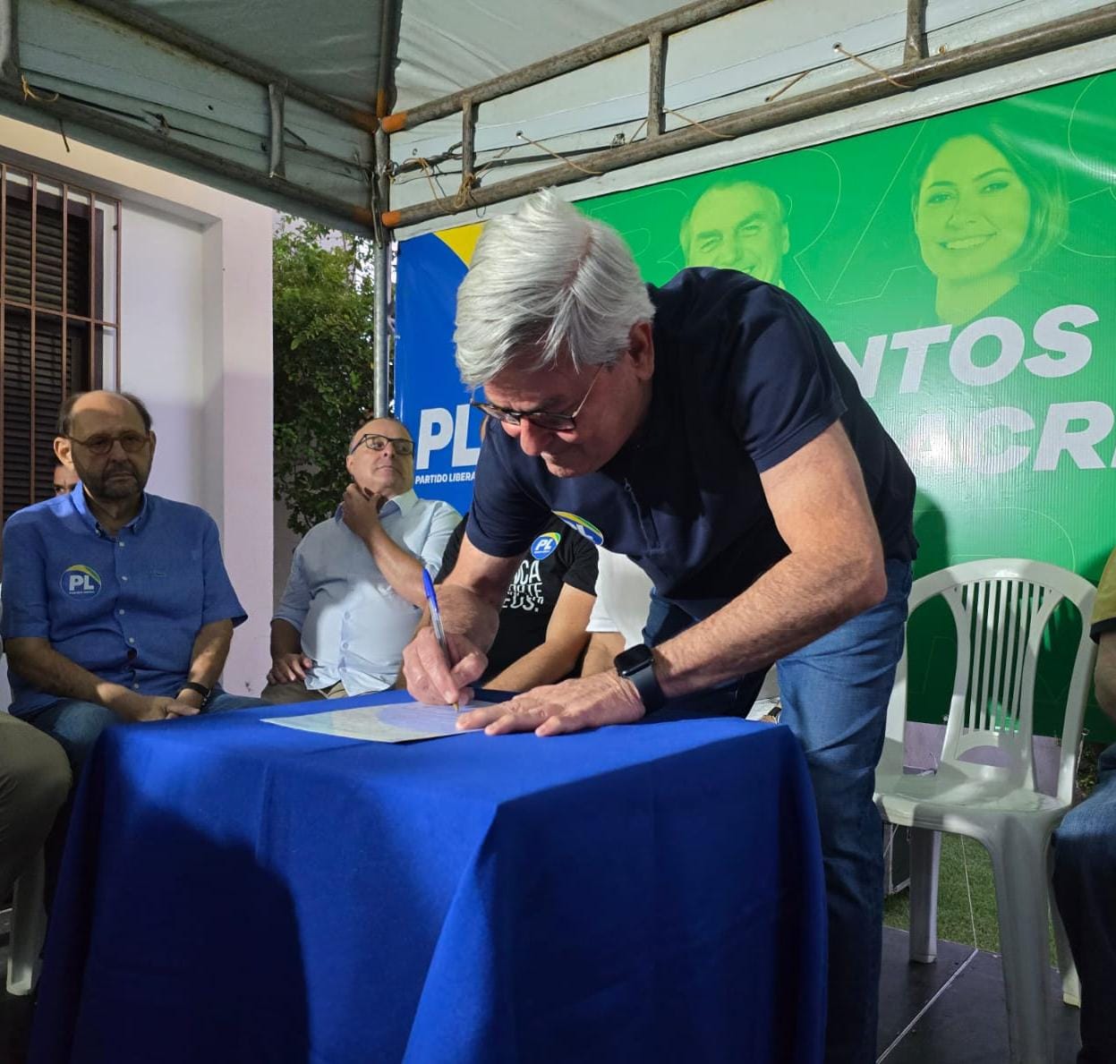 Agora filiado ao PL, Tomba Farias diz que eleição de Paulinho Freire foi o 