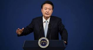 Presidente da Coreia do Sul sofre impeachment após tentativa de autogolpe