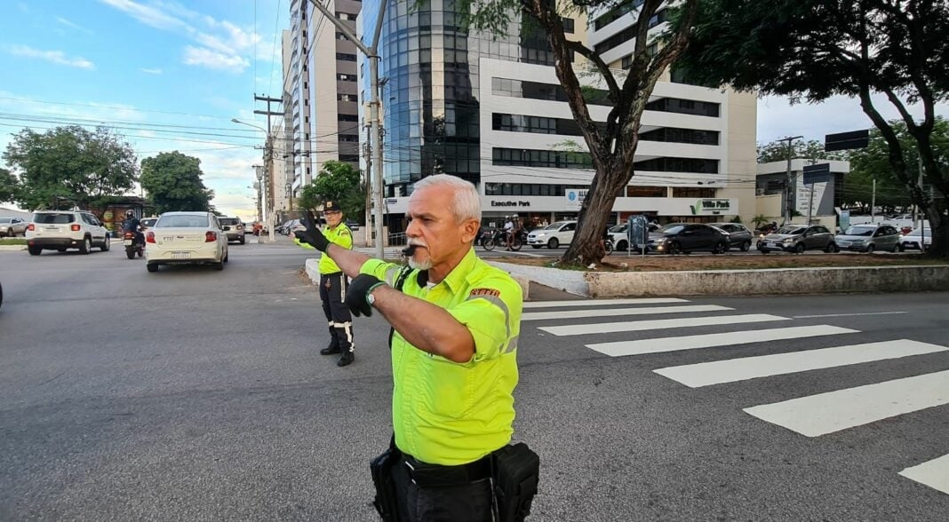 Trecho da Avenida Prudente de Morais será fechado ao trânsito