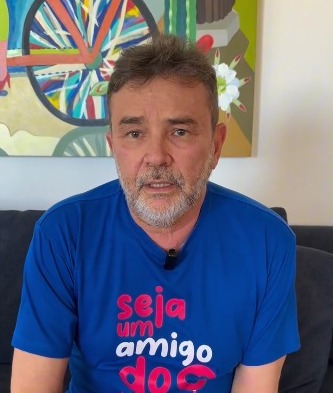 Vamos fazer um natal melhor para as crianças da Amico