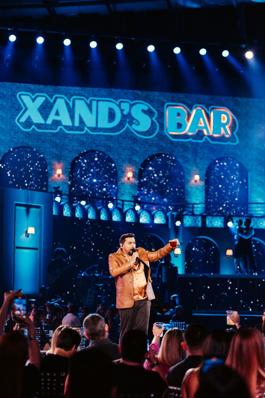 Xand's Bar fecha temporada 2025 da Ilha Ecomax; À Vontade e Raynel Guedes também são atrações