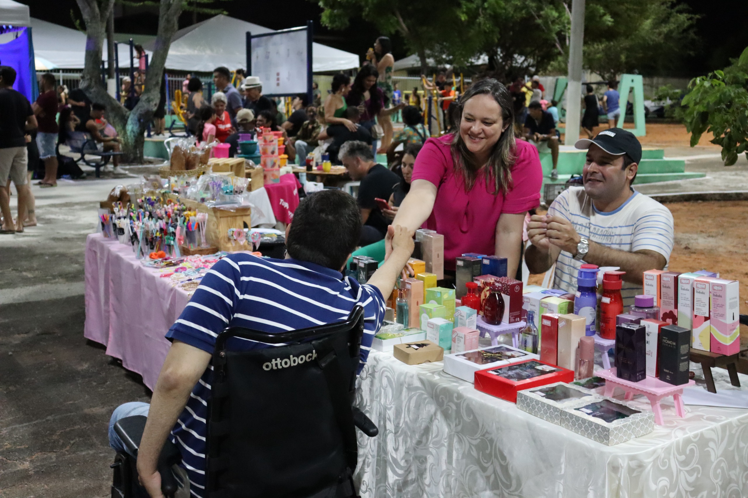 Primeiro “Sextou na Praça” de 2025 acontece nesta sexta, com show de Som e Balanço