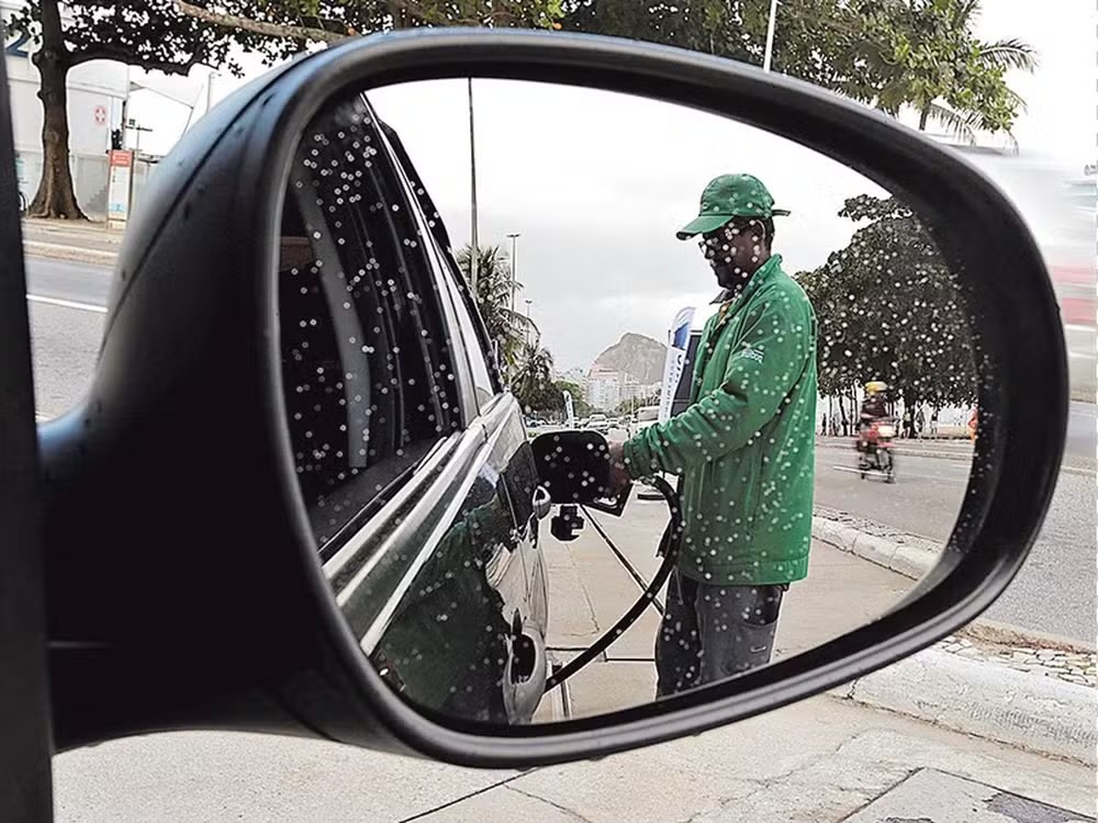 Gasolina e diesel vão subir em fevereiro por causa do ICMS: entenda por que e qual será o impacto na bomba