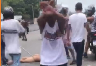 FireShot Capture 3277 - Recife Ordinário - Após cenas de violência serem registradas entre _ - www.instagram.com.jpg