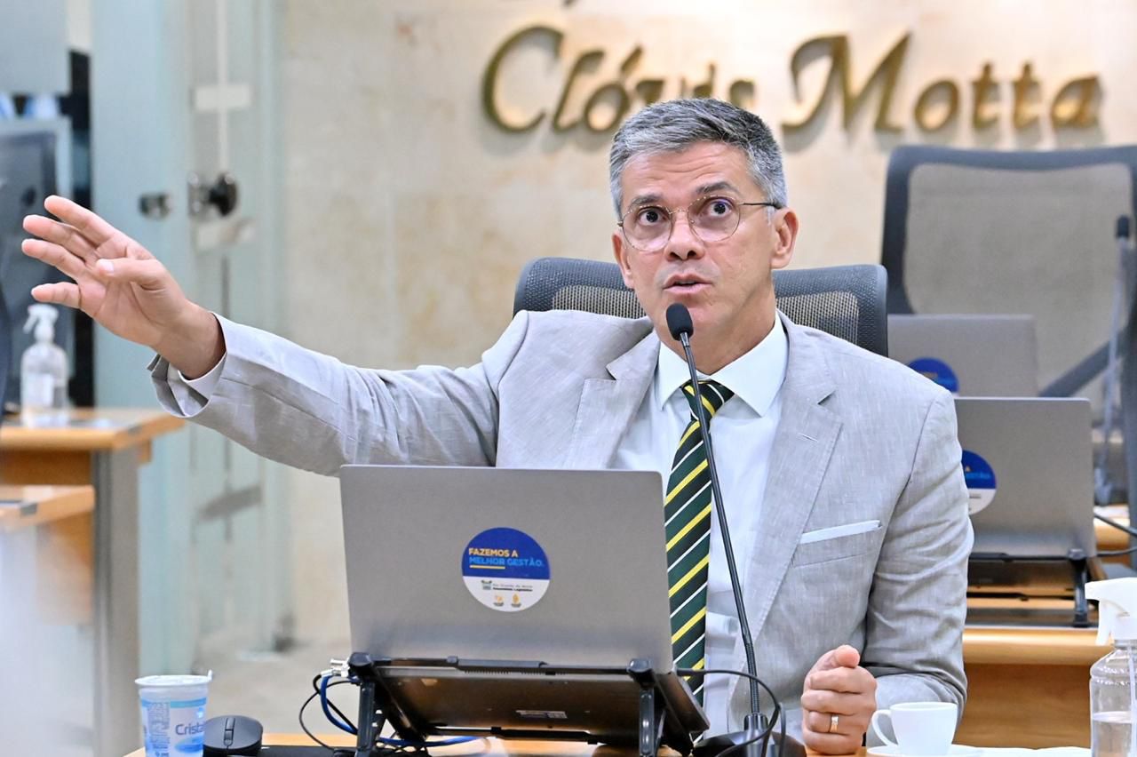 Artigo Coronel Azevedo: Substituir Lula no governo não é mais questão política, é questão de segurança nacional