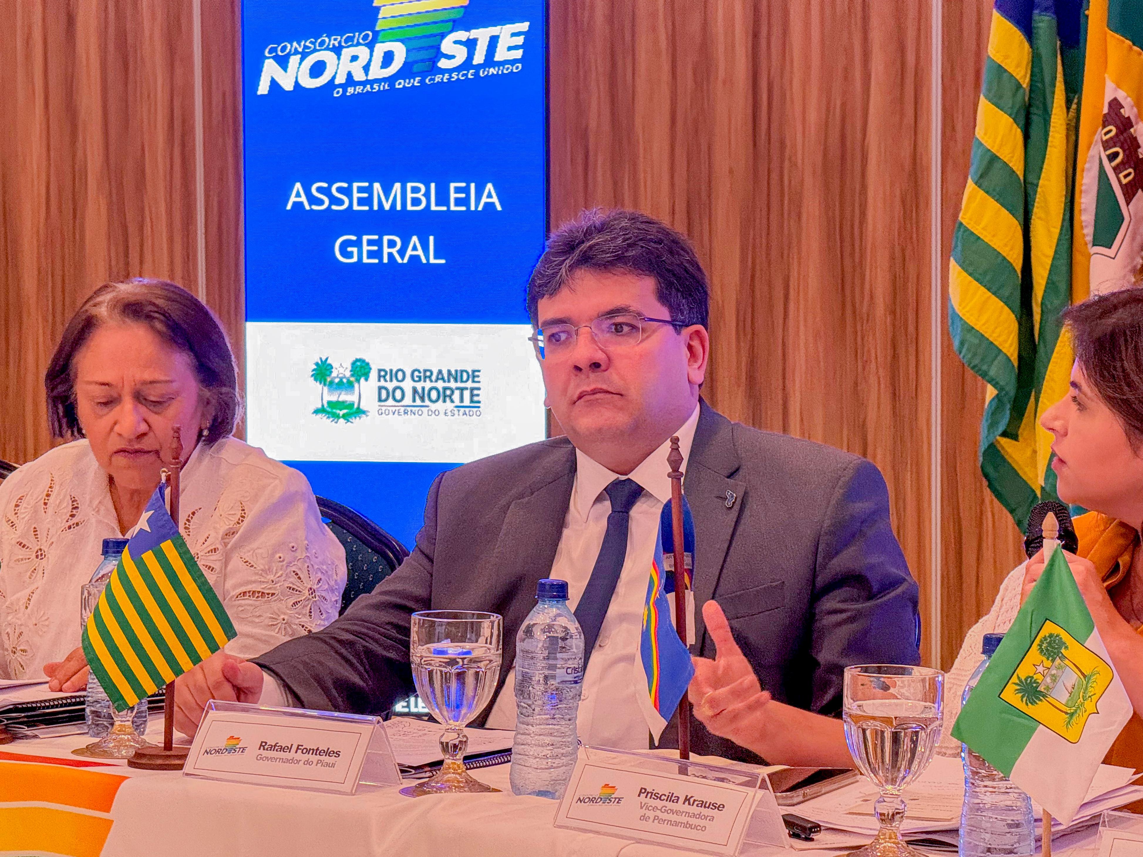 fatima bezerra rafael fonteles consorcio nordeste