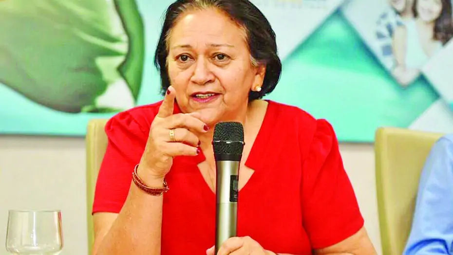 Governadora-Fatima-Bezerra_Reuniao-sobre-as-manchas-de-oleo_Elisa-Elsie-e1594225633164-930x524.webp