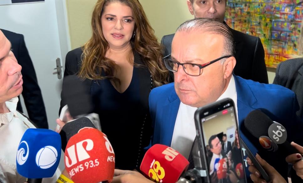 Paulinho Freire defende engorda e ressalta ações executadas em menos de dois meses de gestão