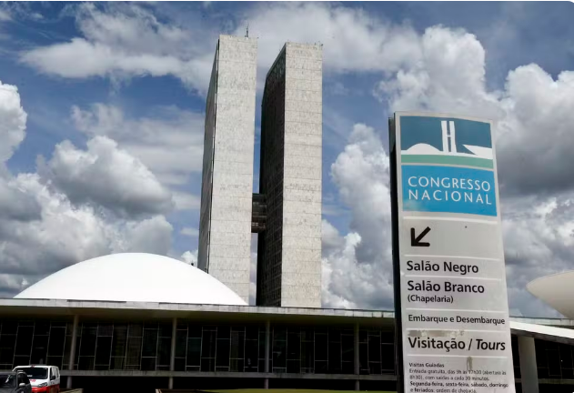 STF começa a julgar nesta sexta plano do Congresso para pagar emendas parlamentares com transparência