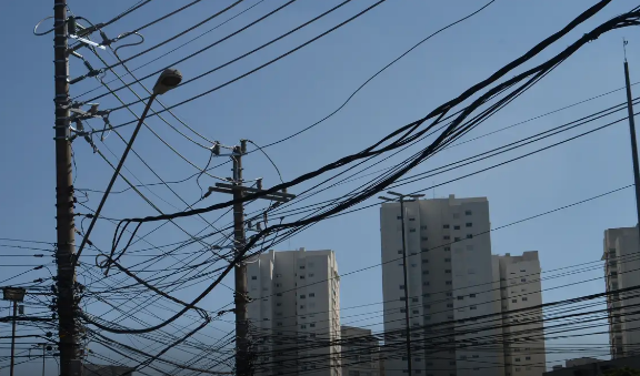 Roubo de fios causa prejuízo de R$ 26 milhões e 54 mortes em 2024
