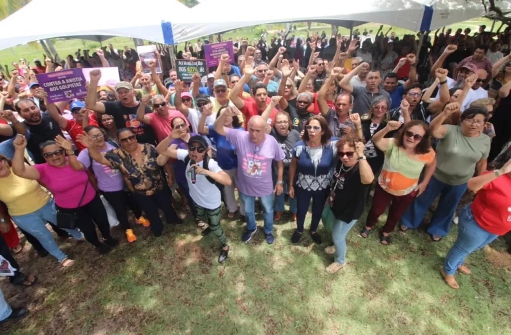 Reunião entre professores do RN e Governo termina sem proposta; greve continua