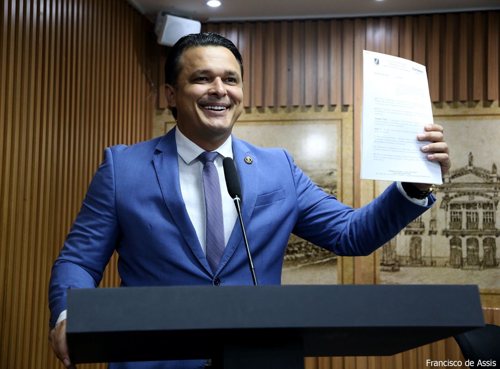 Luciano Nascimento tem projeto aprovado para incentivar a qualificação e o emprego entre os jovens de Natal