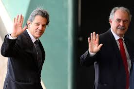 Petistas querem Mercadante substituindo Haddad no Ministério da Fazenda