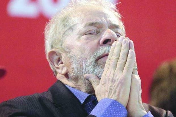 Palhaçada: Lula assume que quer tomar lugar de Deus