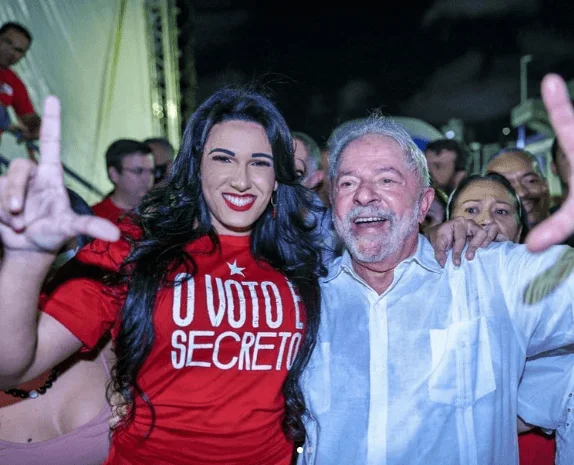THABATTA-PIMENTA-foto-arquivo-pessoal.webp